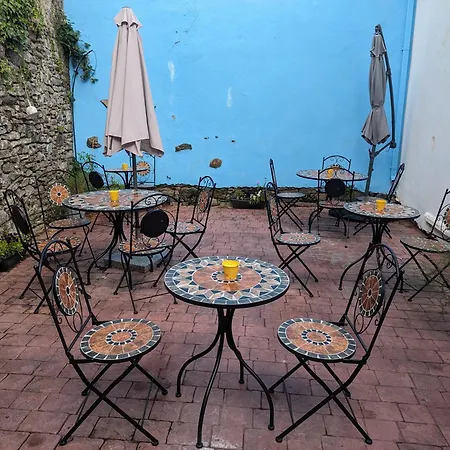 Seaside 3 Bed On Main Street Lejlighed
