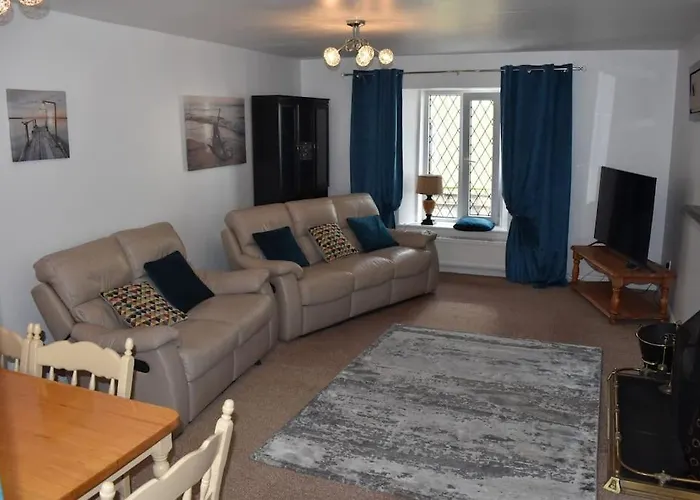 Apartment Seaside 3 Bed On Main Street *